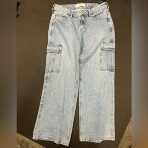 Hollister Light Blue Low-Rise Baggy Jeans